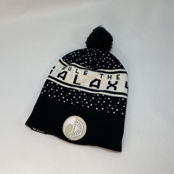 Star Wars Rule The Galaxy Black White Knit Beanie Cap Hat Patch Pom Pom Lined - Picture 8 of 15